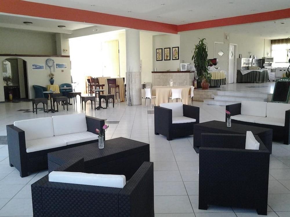 Terra Mare Hotel Agios Dimitrios  Eksteriør bilde